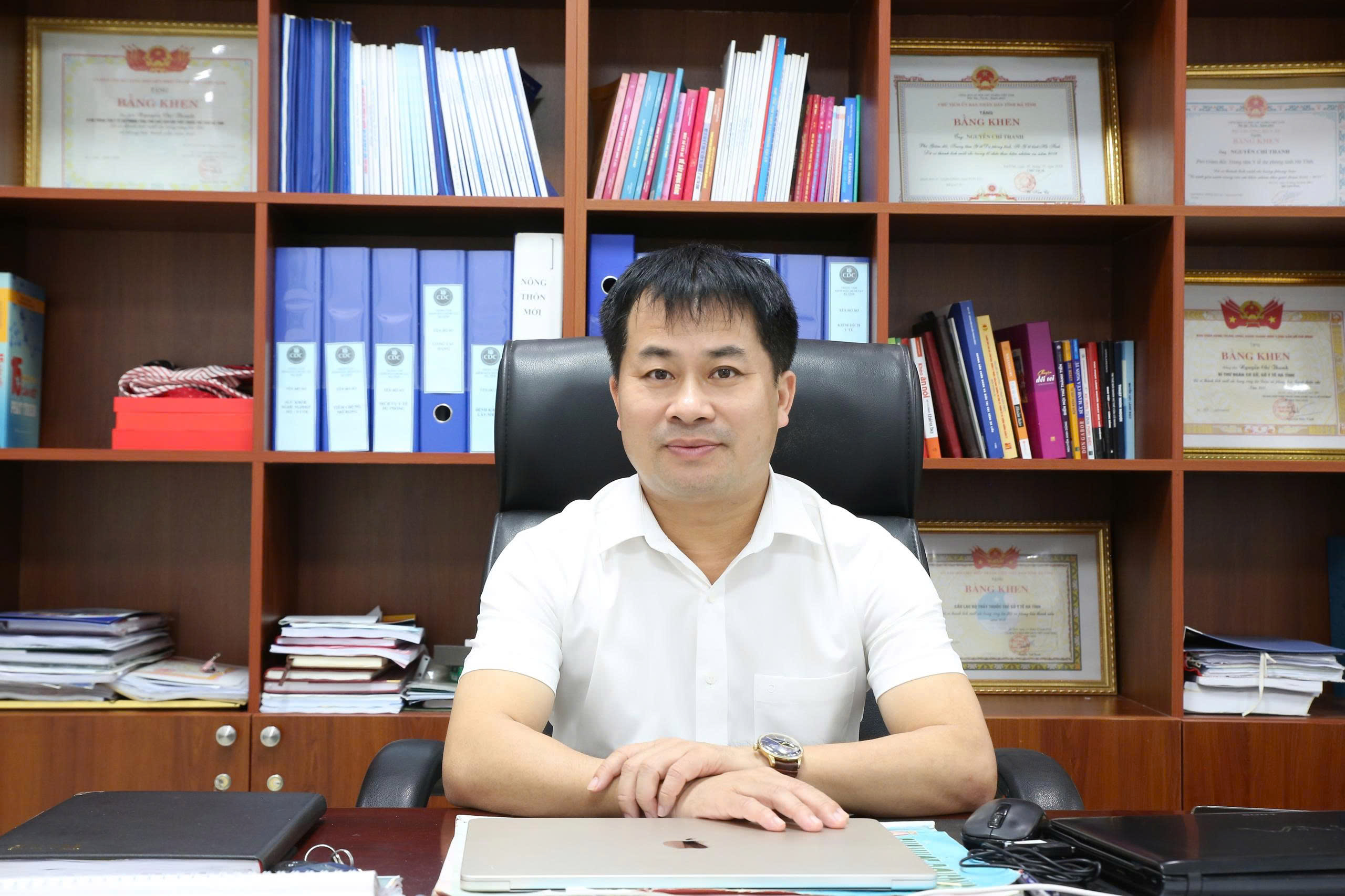 Gallery - Mưa nắng thất thường, nguy cơ sốt xuất huyết lan rộng - image 2