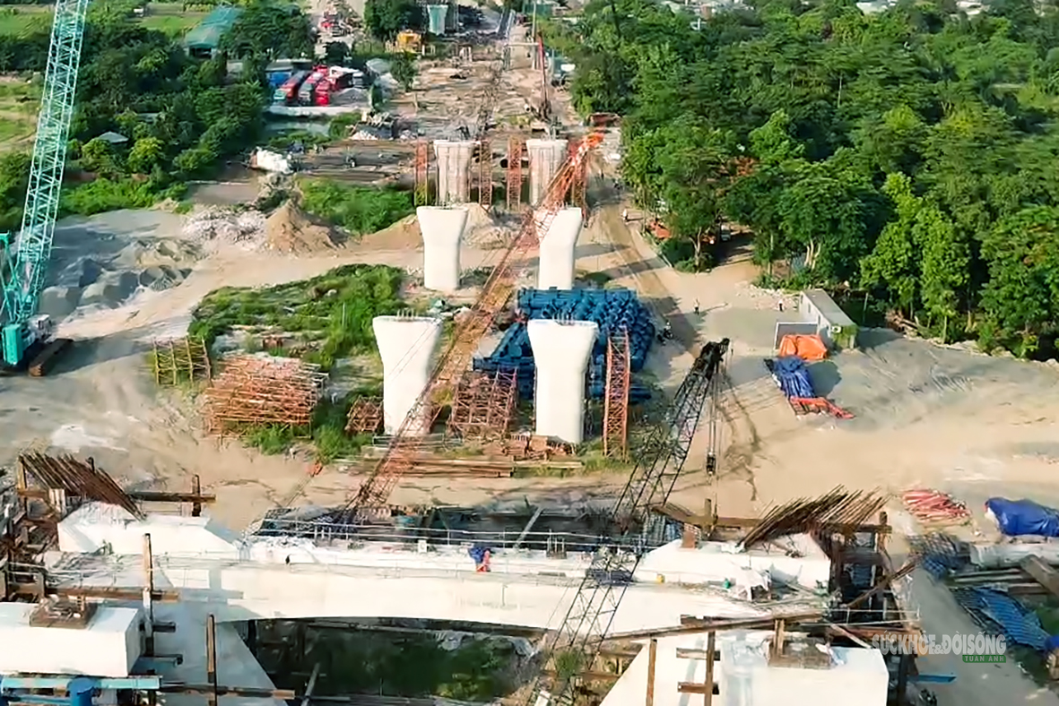Cầu Trần Hưng Đạo tăng tốc thi công - Ảnh 4.