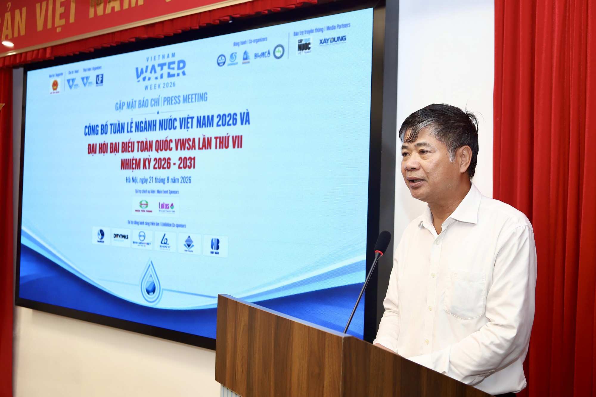 Ngành nước Việt Nam trước yêu cầu chuyển đổi số, thích ứng biến đổi khí hậu - Ảnh 2.