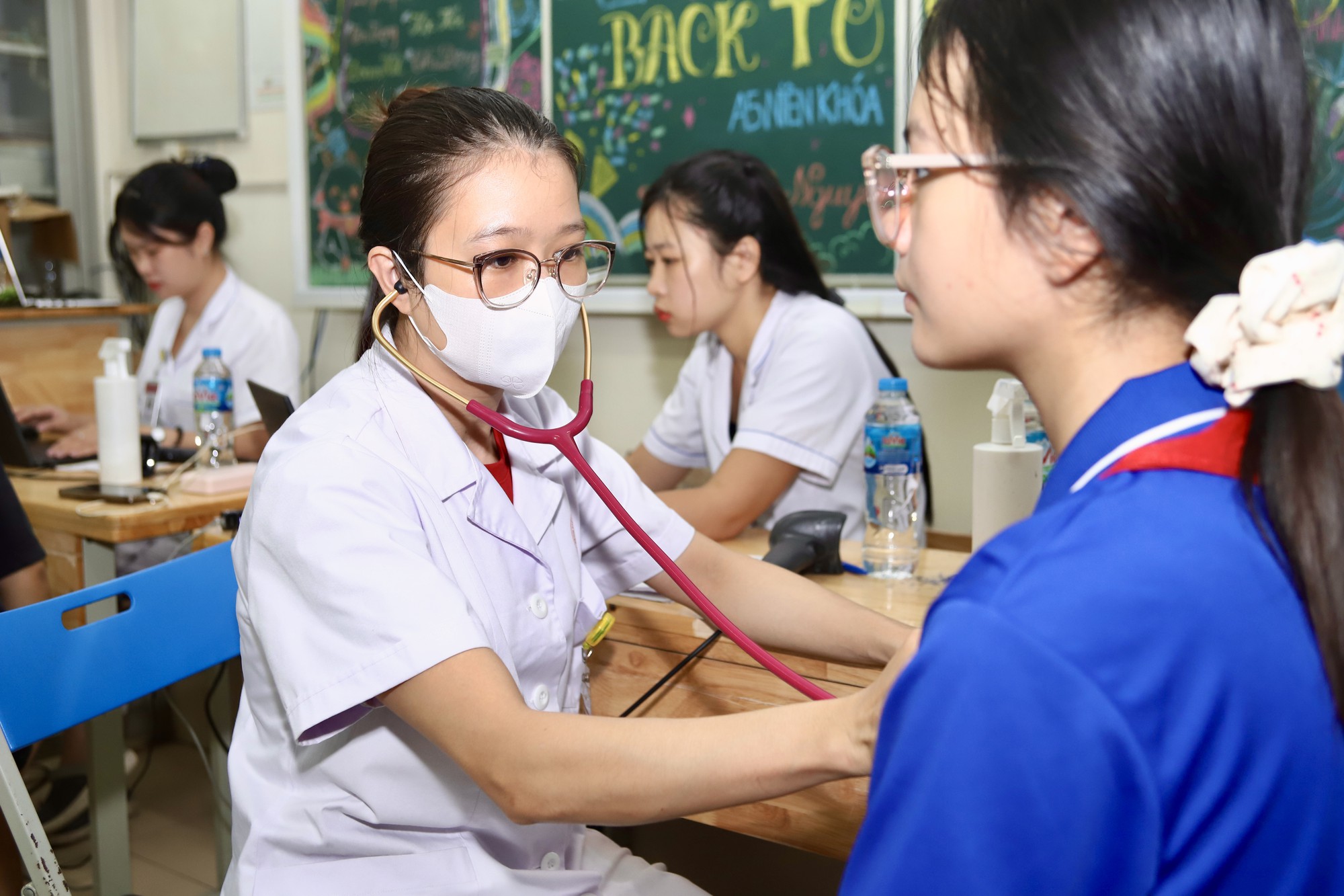 Gallery - Phường Ba Đình triển khai 90 đội diệt bọ gậy, kiểm soát sốt xuất huyết từ khu dân cư - image 5