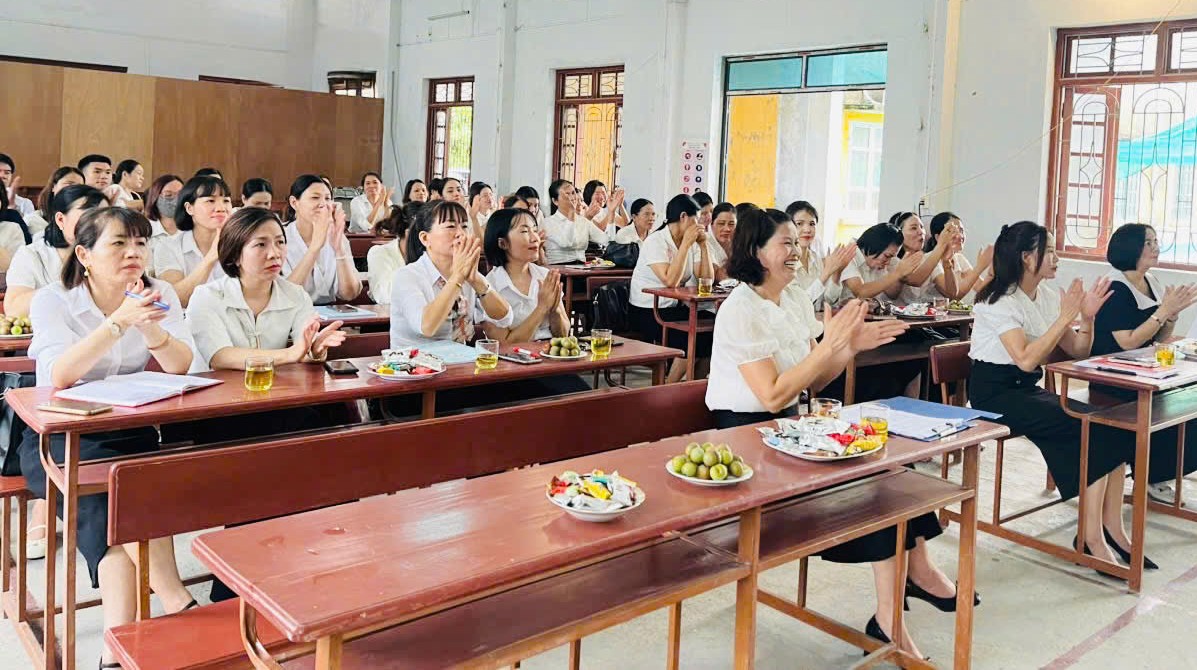 Trường học ở Hải Phòng sau sắp xếp sẵn sàng cho năm học mới - Ảnh 10.
