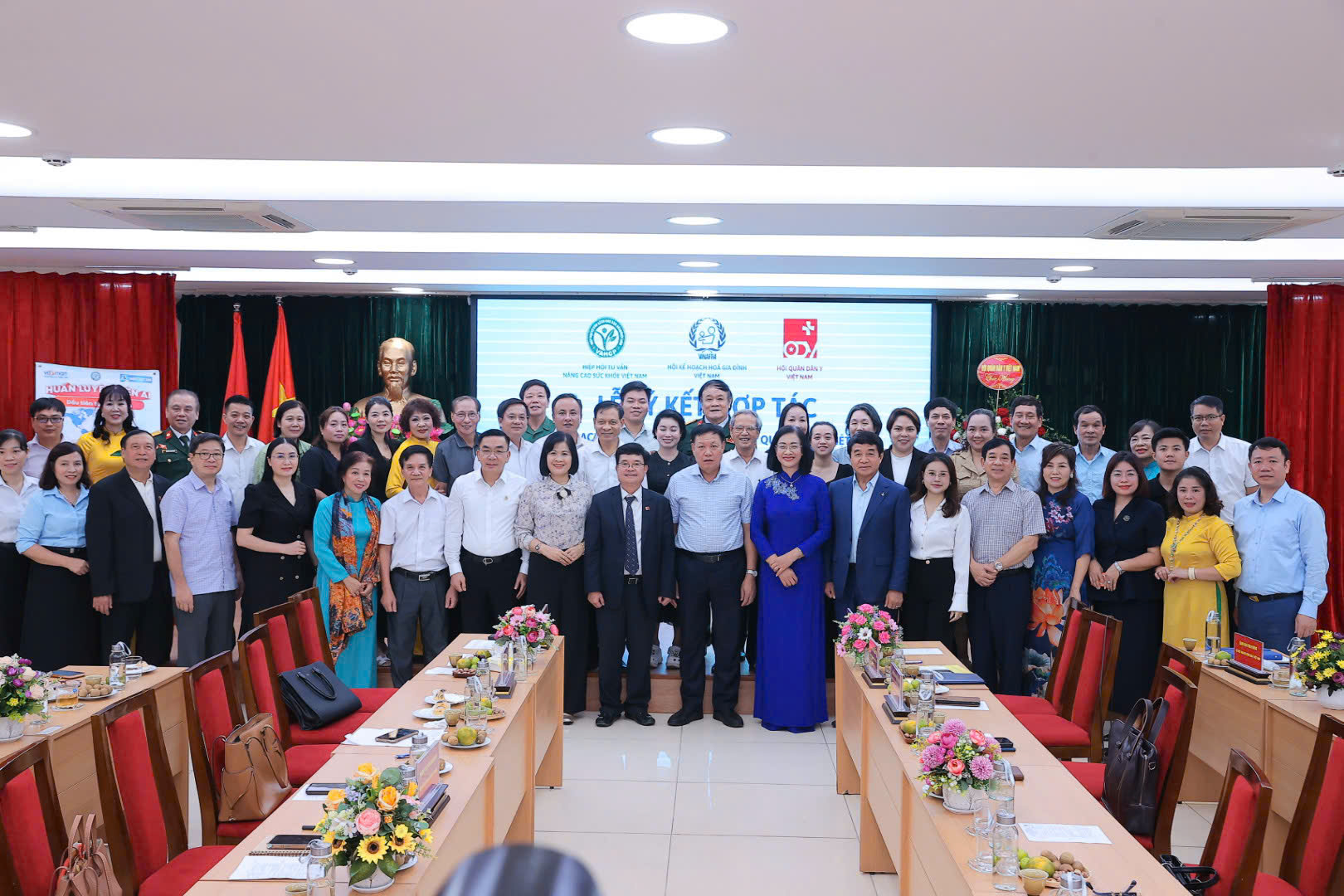 Ba hội cộng hưởng thế mạnh, thúc đẩy chăm sóc và nâng cao sức khỏe nhân dân- Ảnh 6.