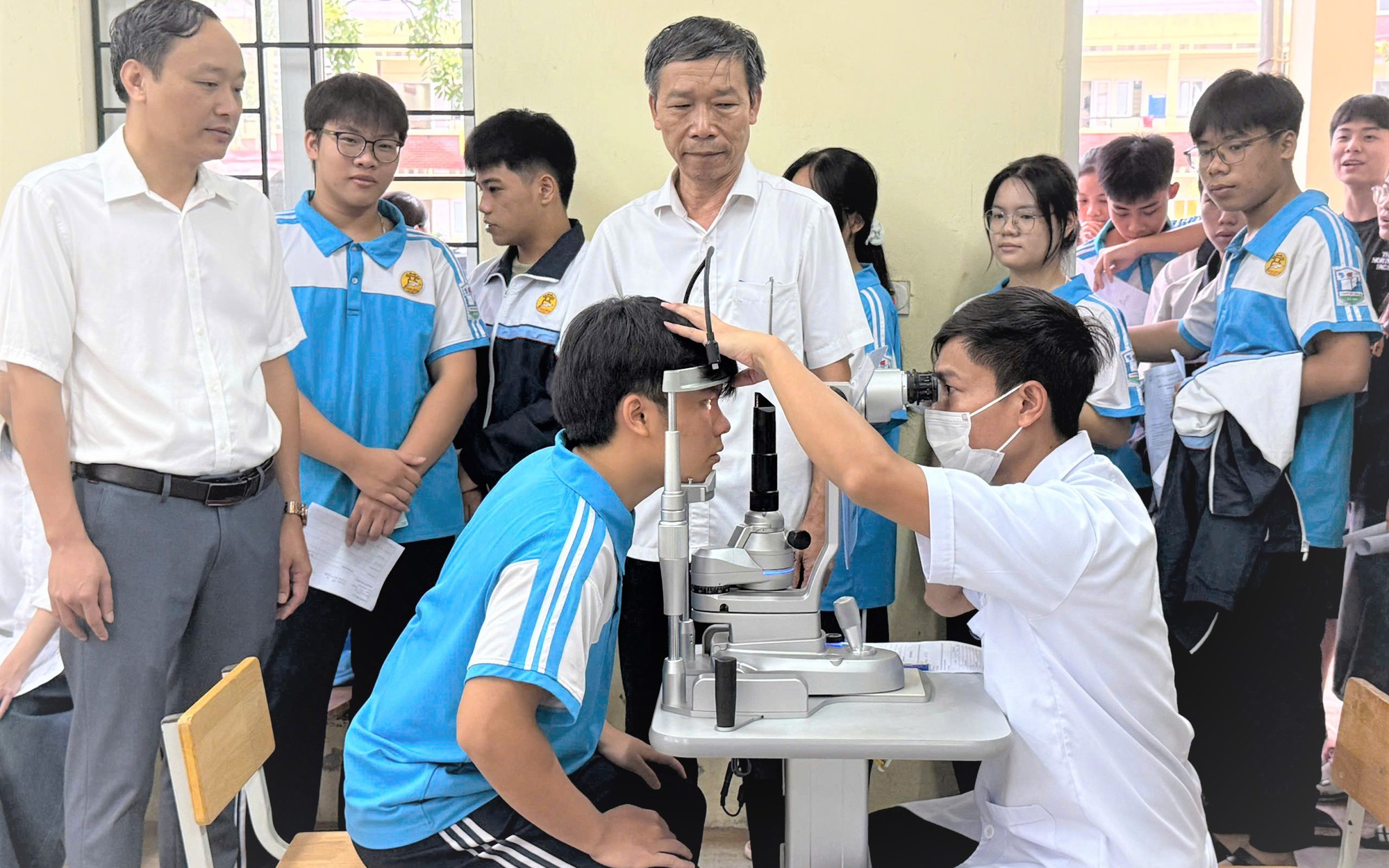 Hà Nội ưu tiên nguồn lực, bảo đảm học sinh được tiếp cận giáo dục chất lượng - Ảnh 4.