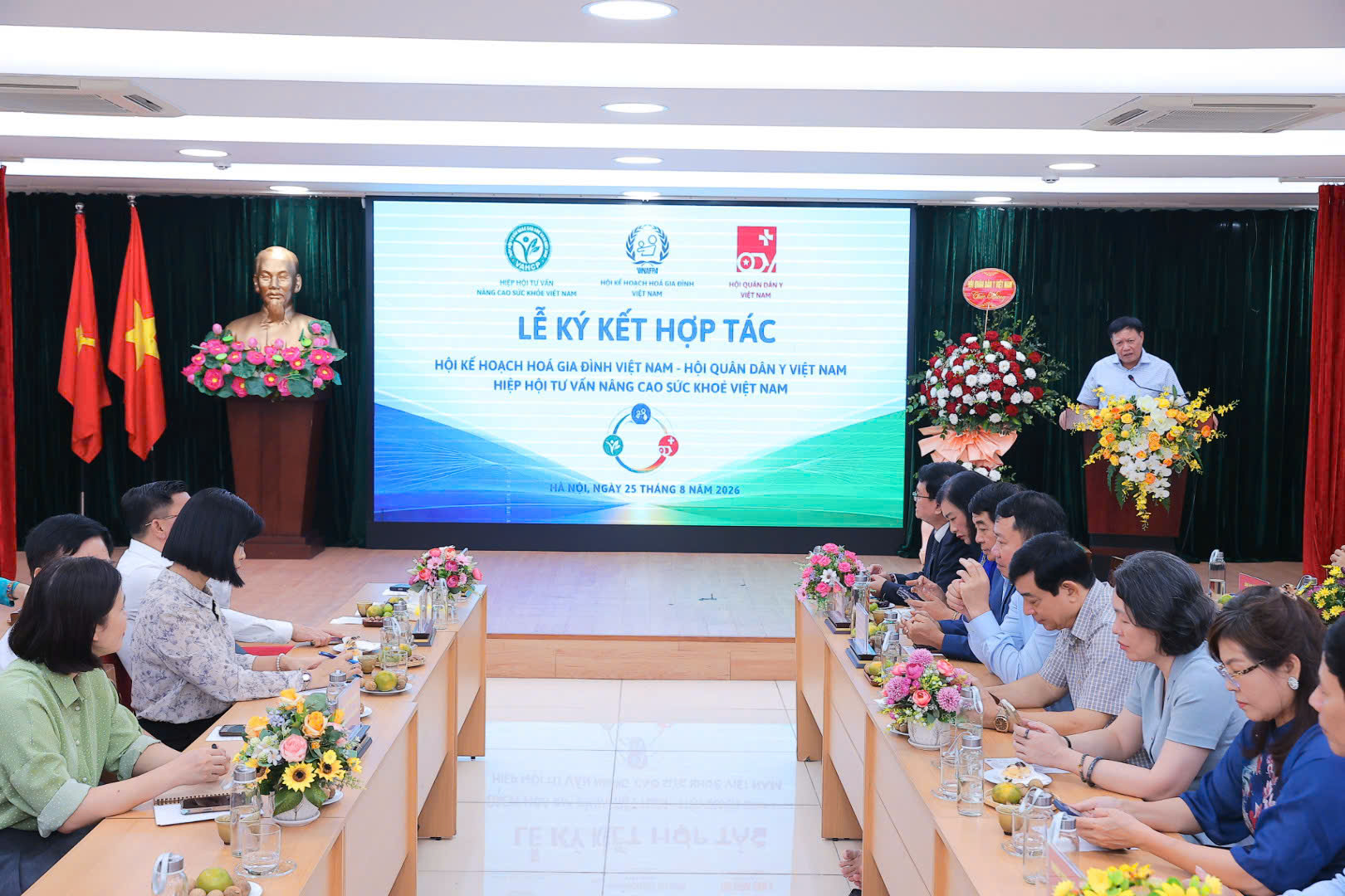 Ba hội cộng hưởng thế mạnh, thúc đẩy chăm sóc và nâng cao sức khỏe nhân dân- Ảnh 2.