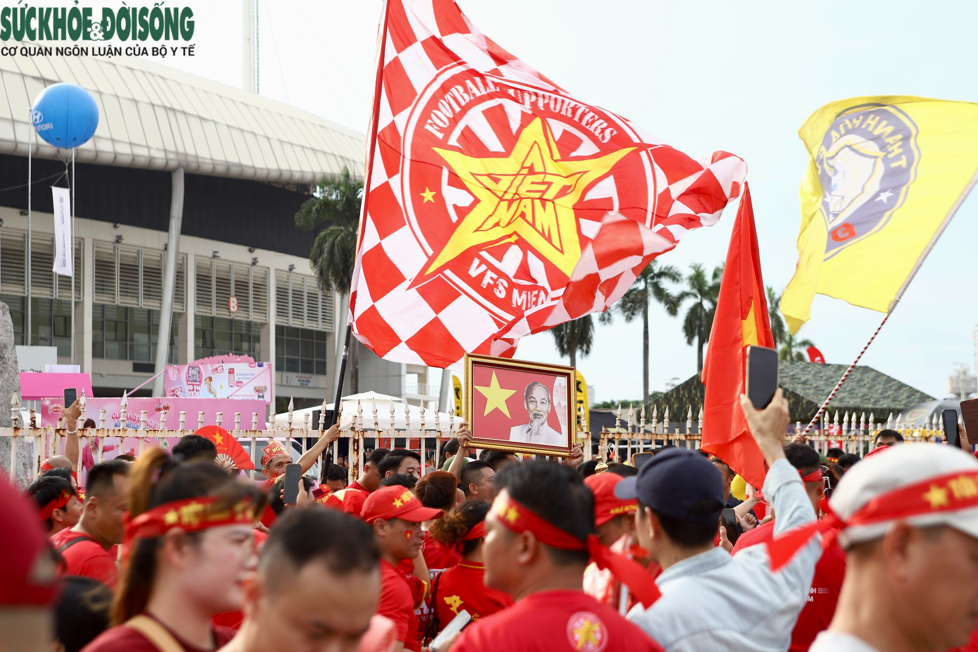 Người hâm mộ gửi lời chúc trước trận Việt Nam - Thái Lan: 'Việt Nam chiến thắng!'- Ảnh 14.