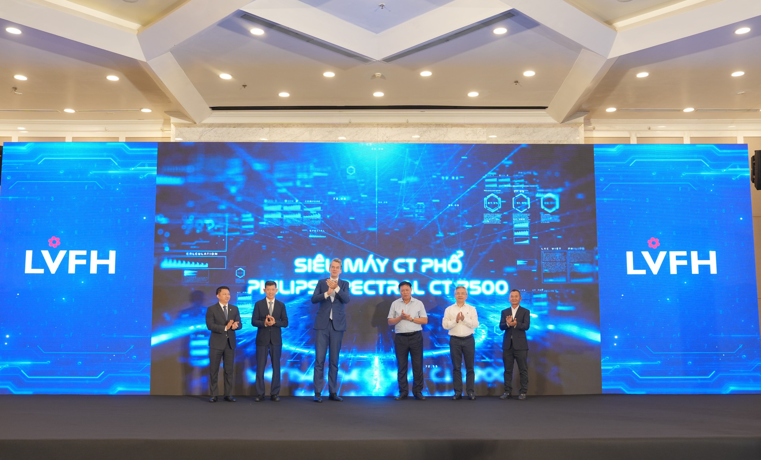 Đưa công nghệ cao vào y tế phải được đo bằng chất lượng phục vụ người bệnh- Ảnh 4.