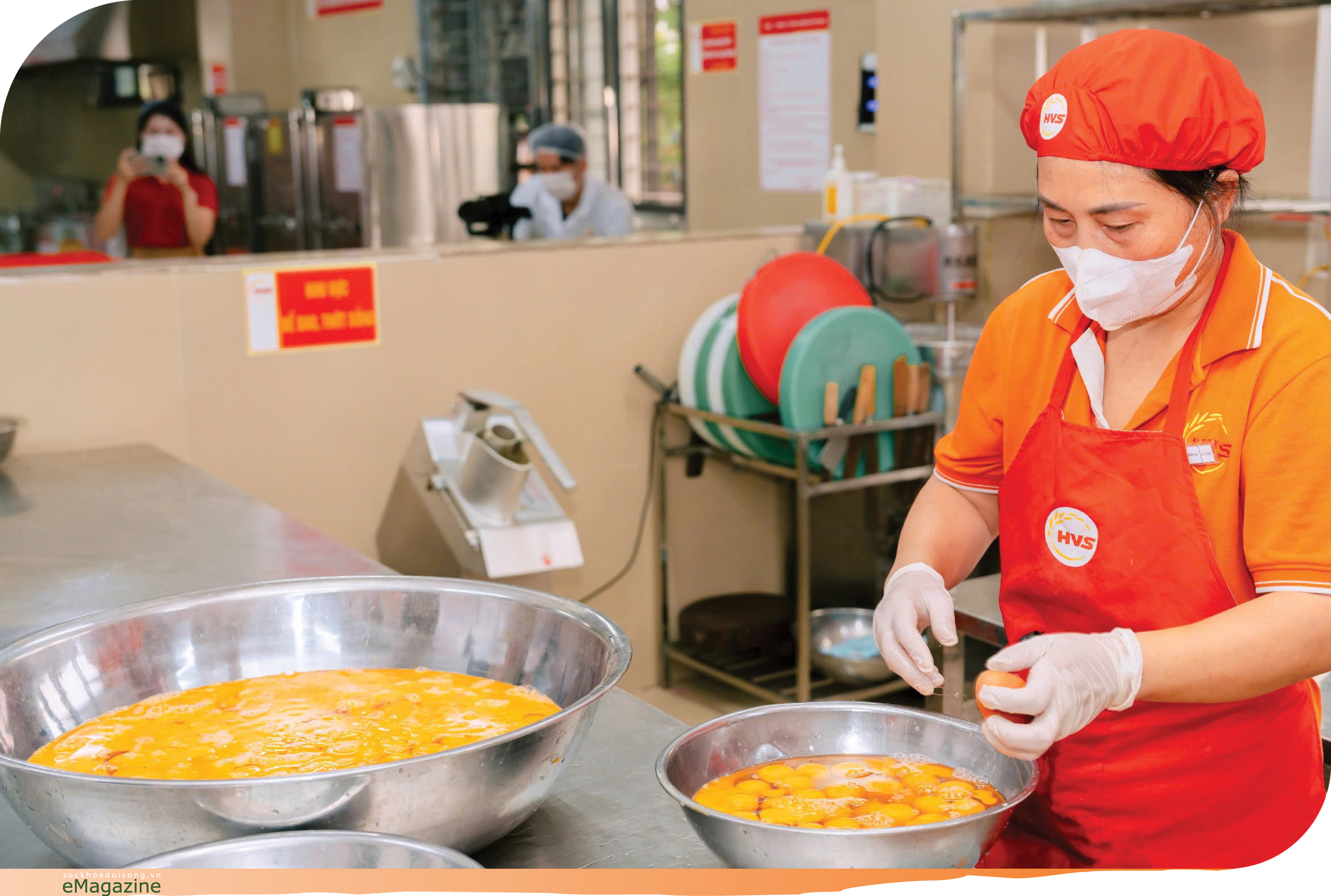 Hà Nội gỡ 'điểm nghẽn' ATTP (1): Từ mệnh lệnh hành chính đến cam kết sức khỏe - Ảnh 3.