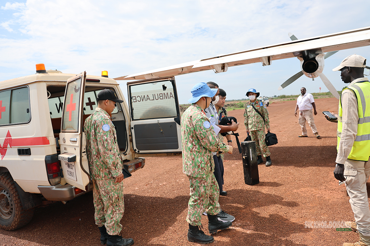 Hai Tổ Cấp cứu đường không Việt Nam đồng loạt kích hoạt nhiệm vụ khẩn tại Nam Sudan- Ảnh 4.