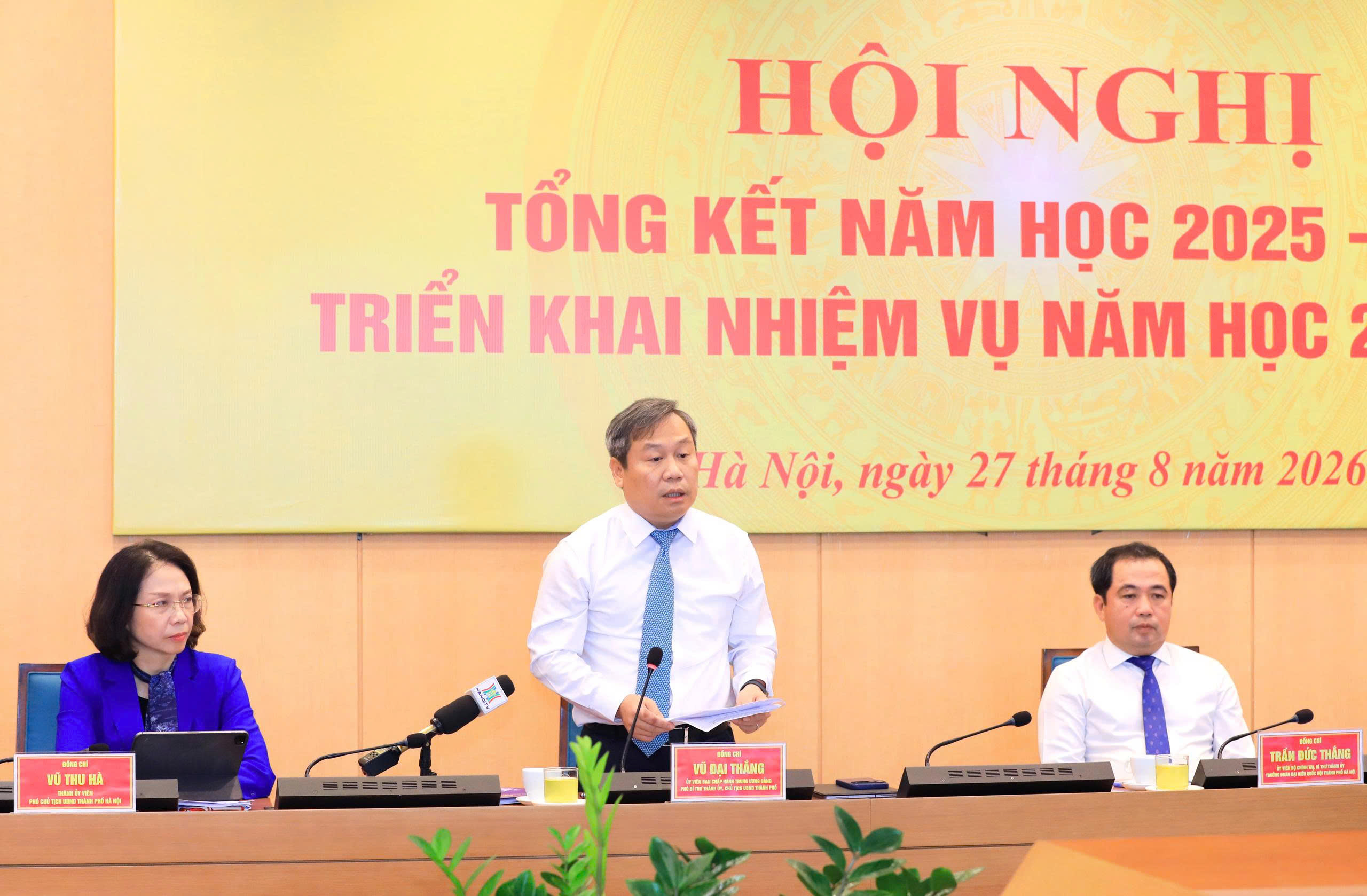 Hà Nội bảo đảm công bằng trong tiếp cận giáo dục, ưu tiên nơi còn thiếu trường - Ảnh 3.