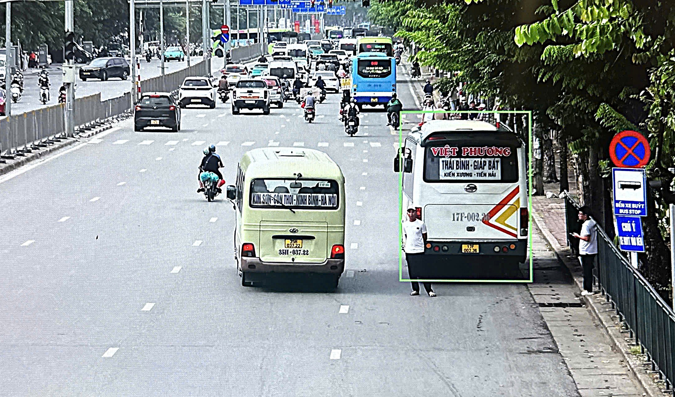 Gallery - Ngày đầu nghỉ lễ Quốc khánh 2/9, tình hình giao thông tại Hà Nội thế nào? - image 3