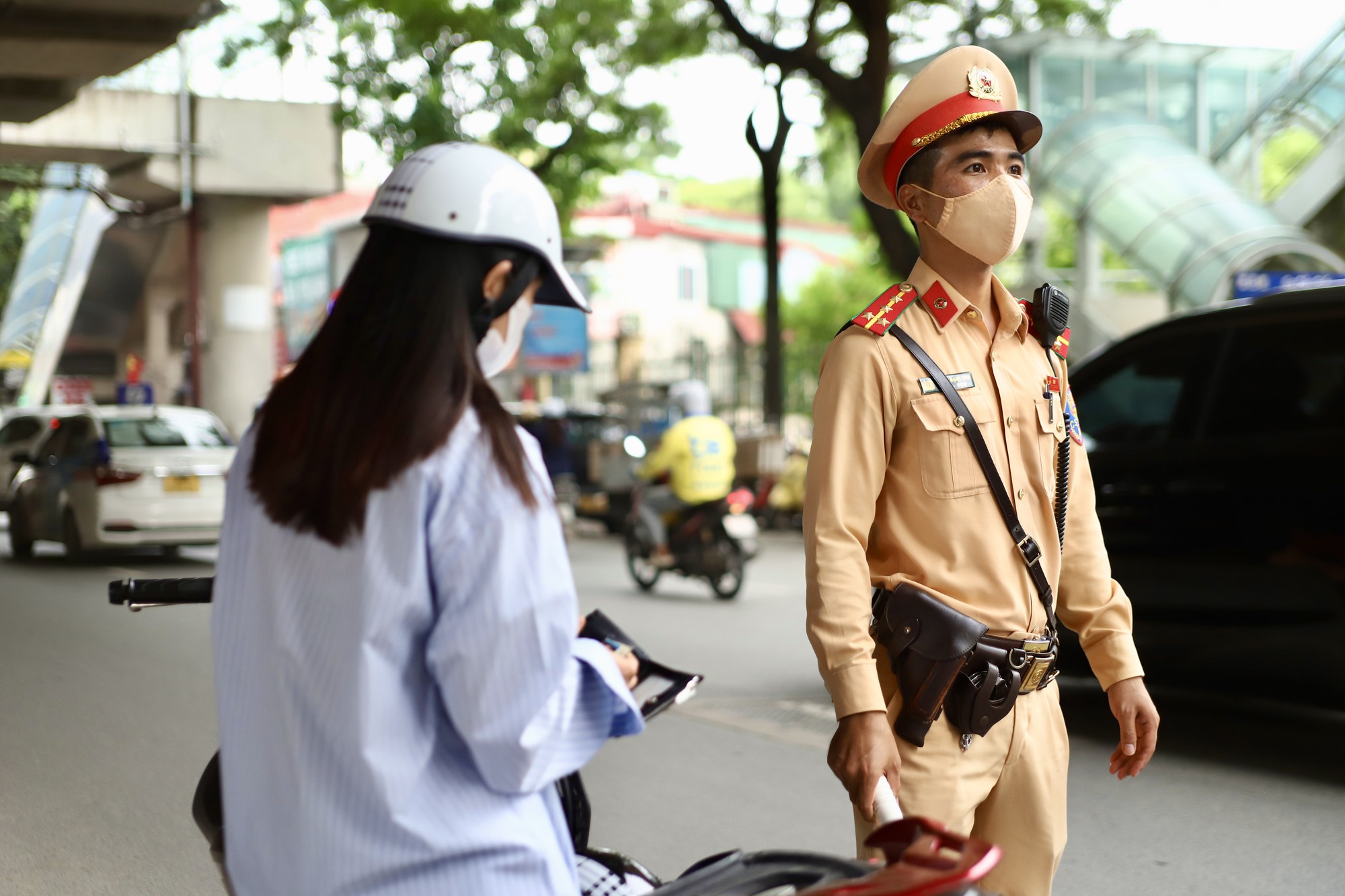 Thanh, thiếu niên quay đầu bỏ chạy khi thấy CSGT, chỉ ít phút sau đã bị đưa về xử lý- Ảnh 6.