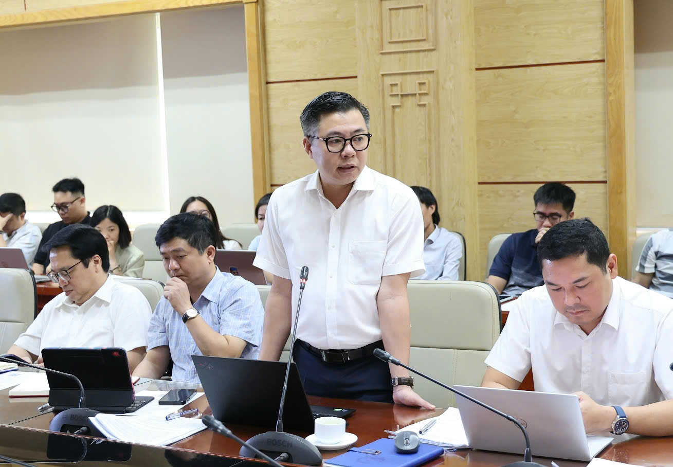 Gallery - Bộ Y tế yêu cầu vận hành Hệ thống thông tin báo cáo trong tháng 8, dữ liệu phải 'đúng, đủ, sạch, sống, dùng chung' - image 5