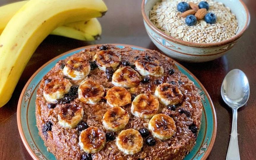 Bữa Sáng Lành Mạnh: 4 Công Thức Yến Mạch Ngâm Qua Đêm Giúp Bạn Giảm Cân Hiệu Quả