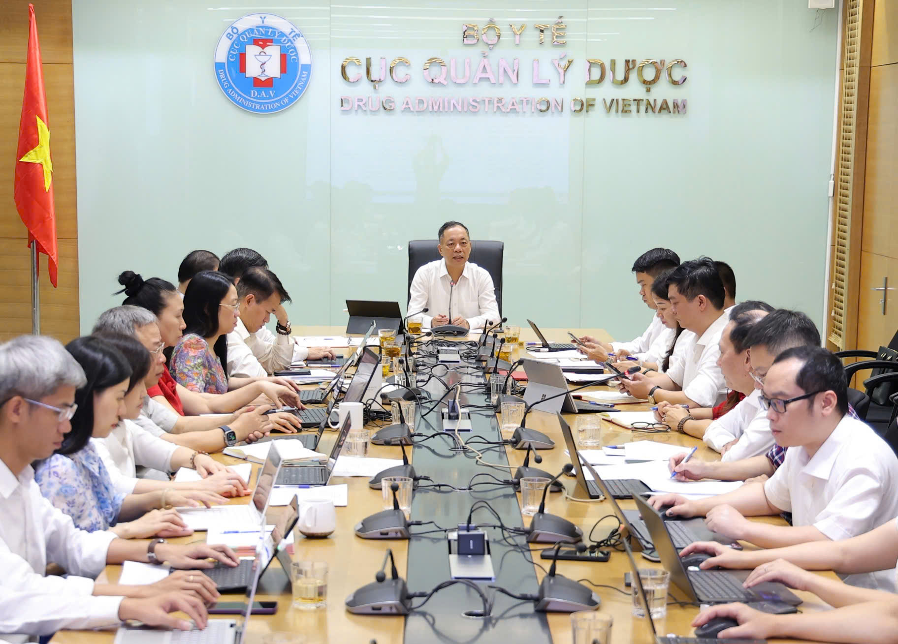 30 năm Cục Quản lý Dược: Từ bảo đảm từng viên thuốc đến kiến tạo nền công nghiệp dược tự chủ - Ảnh 2.
