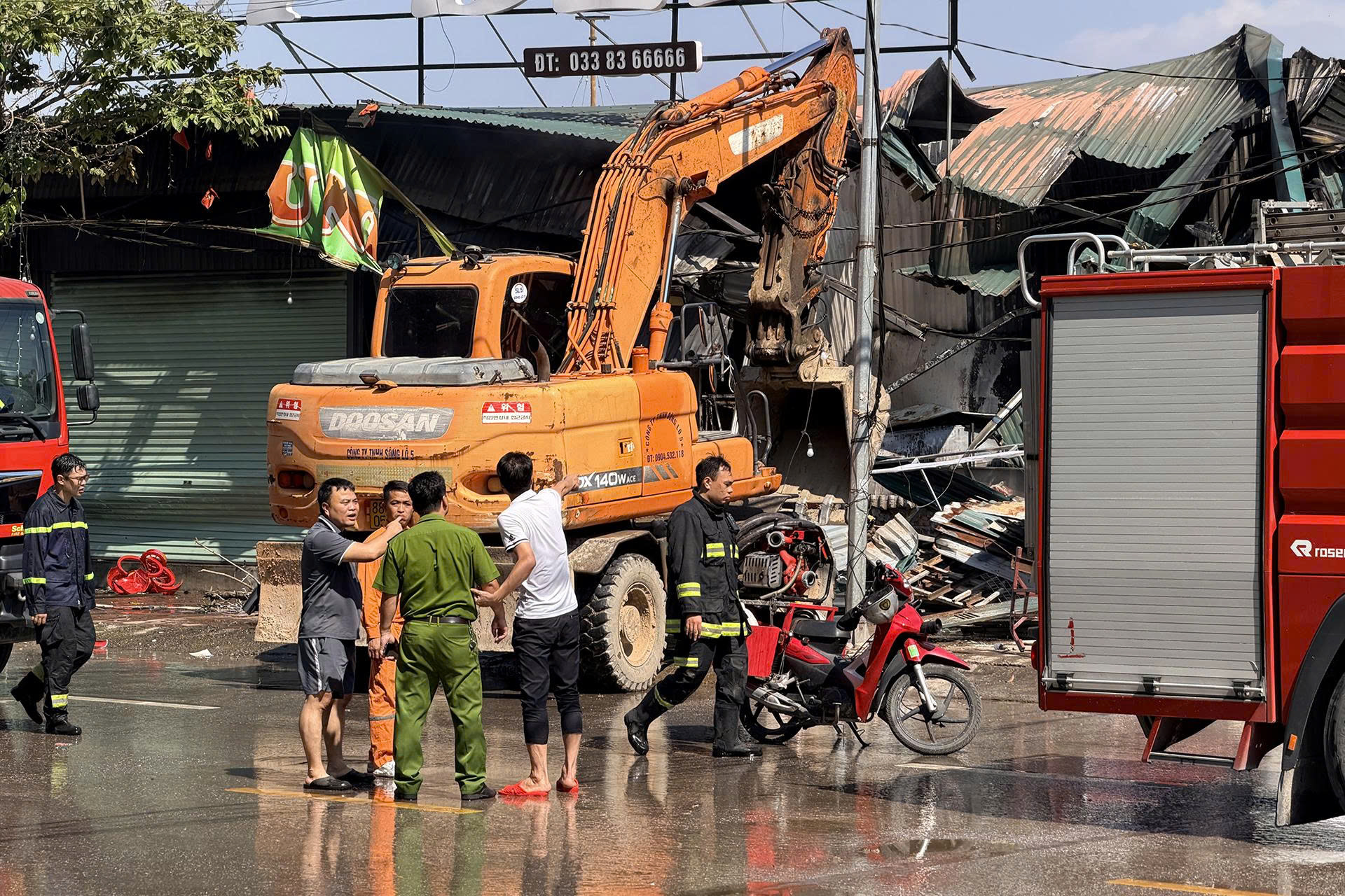 Vụ cháy tại Thanh Liệt, Hà Nội - Ảnh 3.