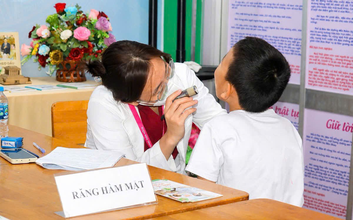 Chuyển trạm y tế về cấp xã quản lý, nâng cao khả năng tiếp cận dịch vụ- Ảnh 3.