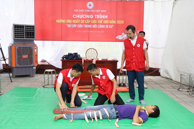 Trang bị kỹ năng sơ cấp cứu, nâng cao khả năng ứng phó tại chỗ- Ảnh 2.