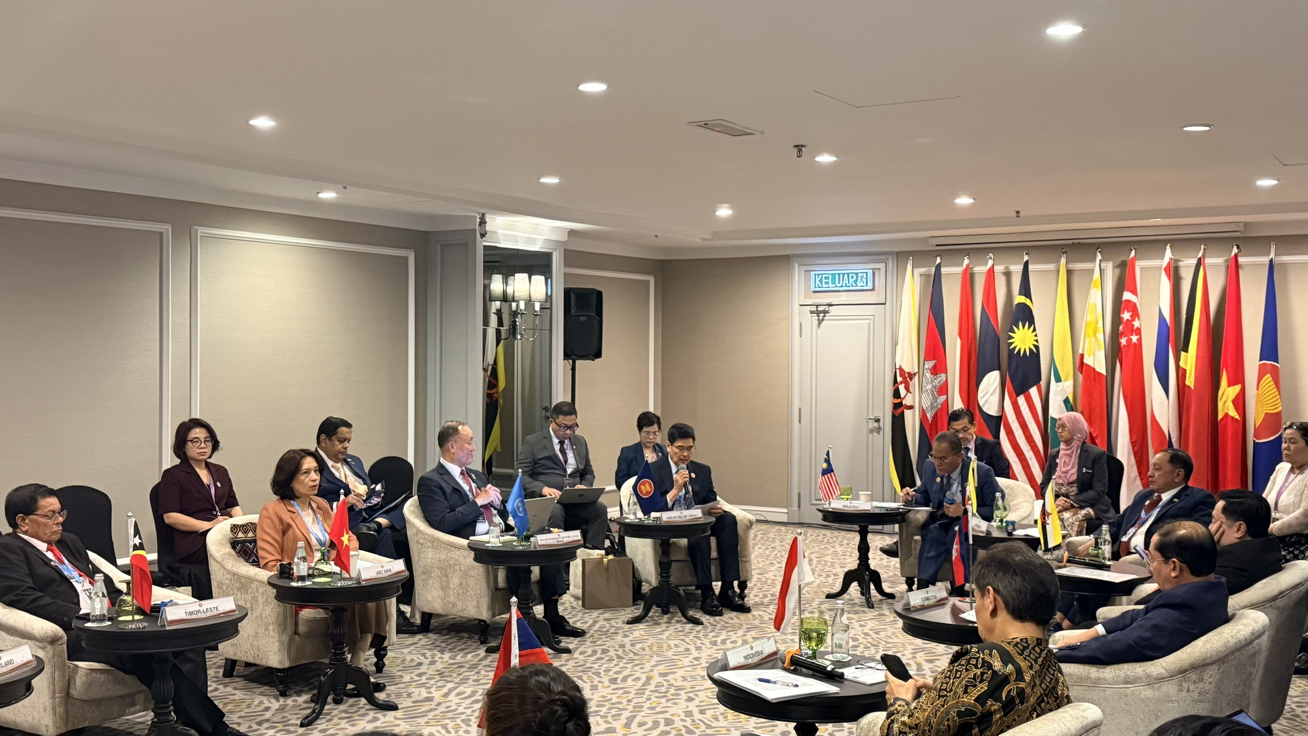 Thứ trưởng Bộ Y tế Nguyễn Thị Liên Hương tham dự AHMM 17 và các hội nghị cấp Bộ trưởng liên quan tại Malaysia- Ảnh 3.