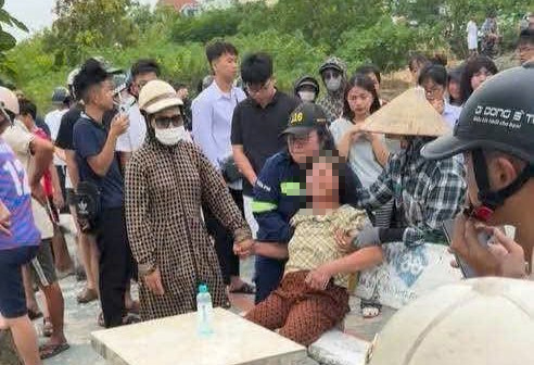 Chia sẻ nỗi đau thương với gia đình Thiếu tá cứu người đuối nước- Ảnh 3.