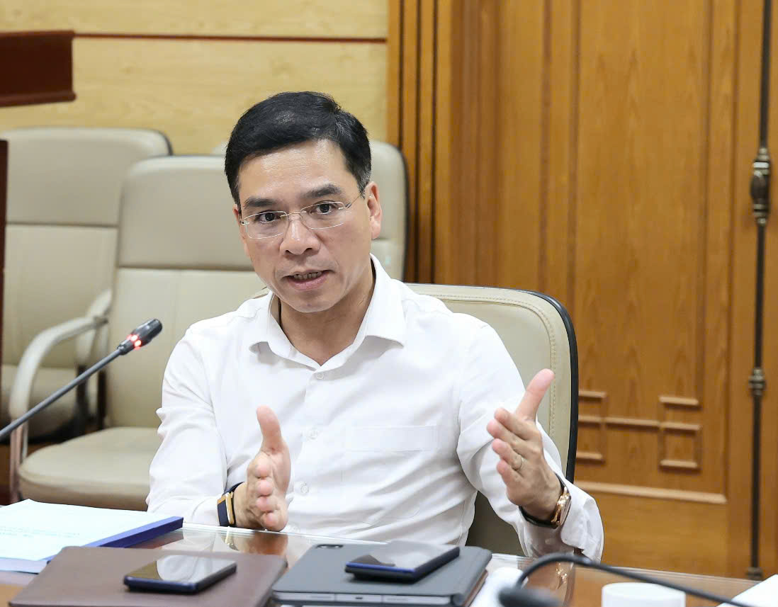 Đẩy nhanh hoàn thiện dự thảo Tiêu chuẩn chất lượng nâng cao đối với bệnh viện- Ảnh 2.