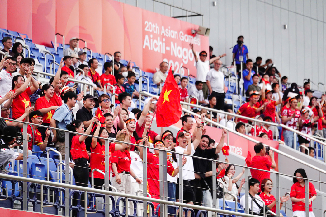 Thắng Philippines 2-0, U23 Việt Nam rộng cửa vào tứ kết ASIAD 2026 - Ảnh 2.