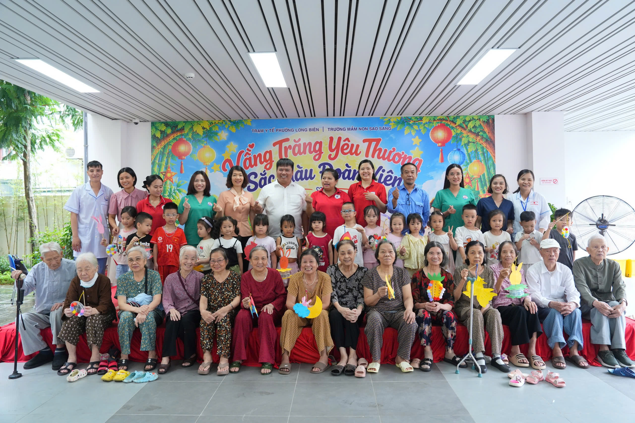 Mô hình chăm sóc sức khỏe người cao tuổi ở Long Biên: Điểm tựa an vui tuổi xế chiều- Ảnh 6.