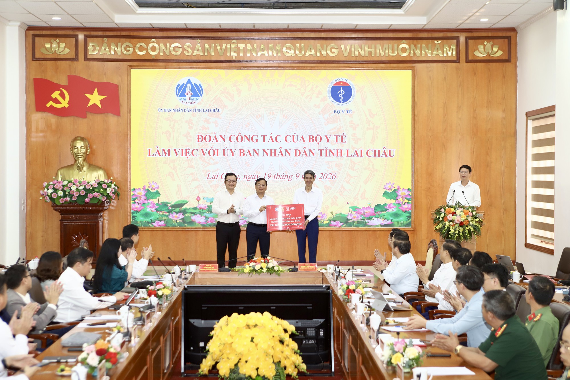 Bộ Y tế làm việc với tỉnh Lai Châu về công tác y tế- Ảnh 7.