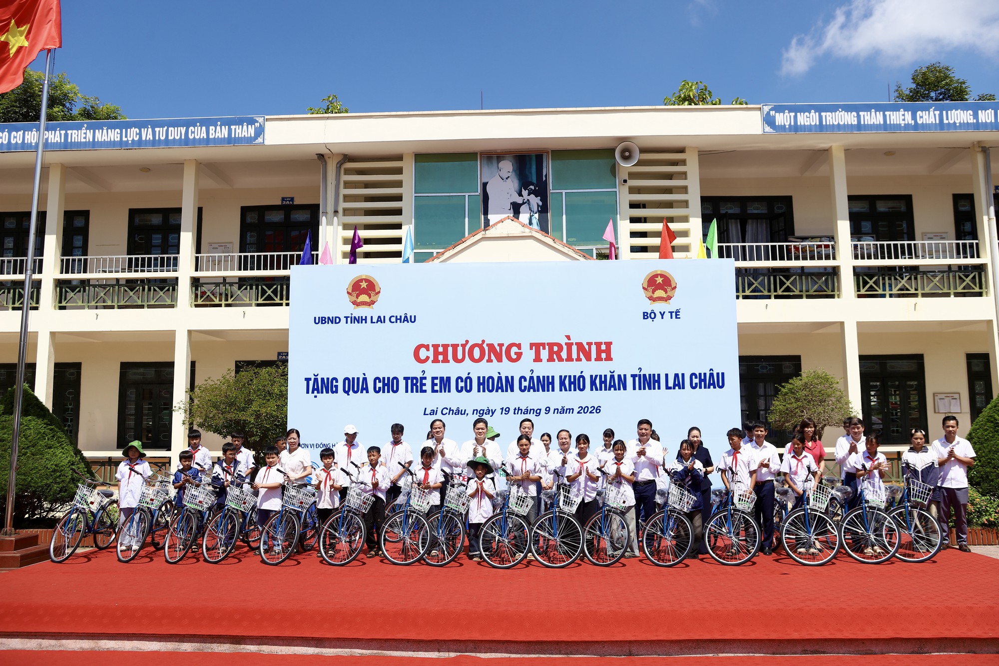 Bộ Y tế làm việc với tỉnh Lai Châu về công tác y tế- Ảnh 11.
