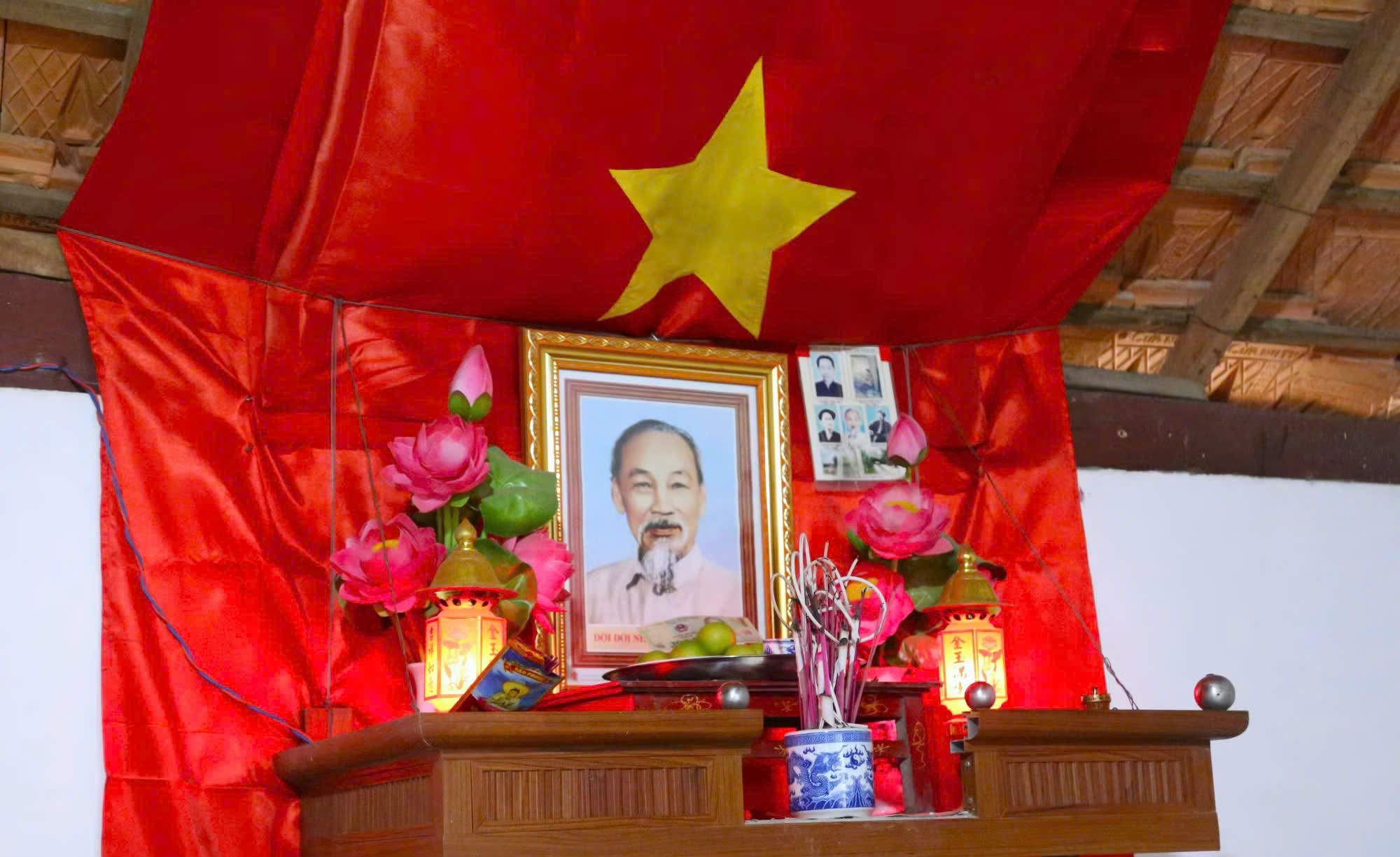 Những bàn thờ Bác Hồ ở quê nhà trong ngày Quốc khánh- Ảnh 3.