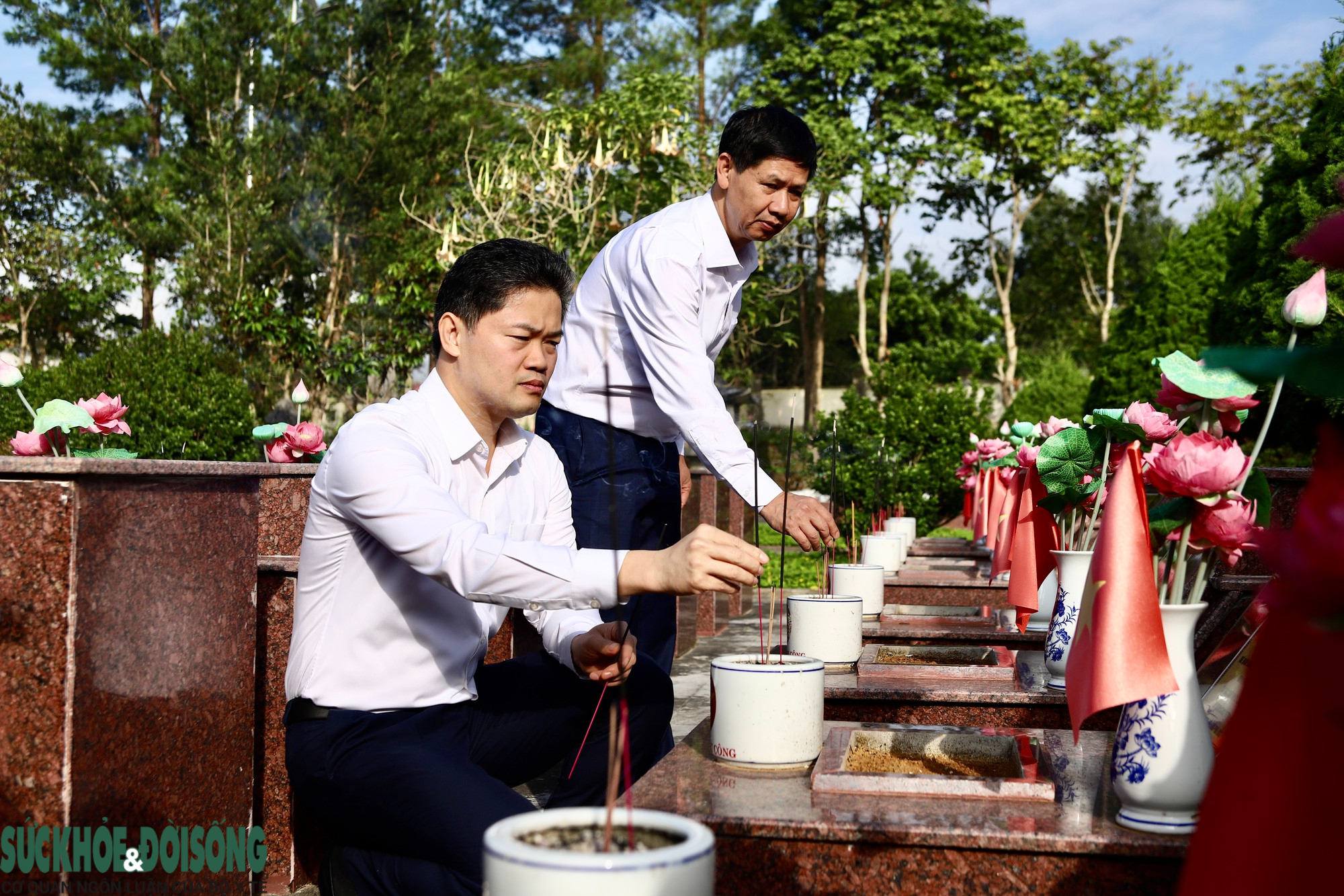 Bộ Y tế trao nhiều phần quà thiết thực cho người dân xã Bình Lư, Lai Châu- Ảnh 3.