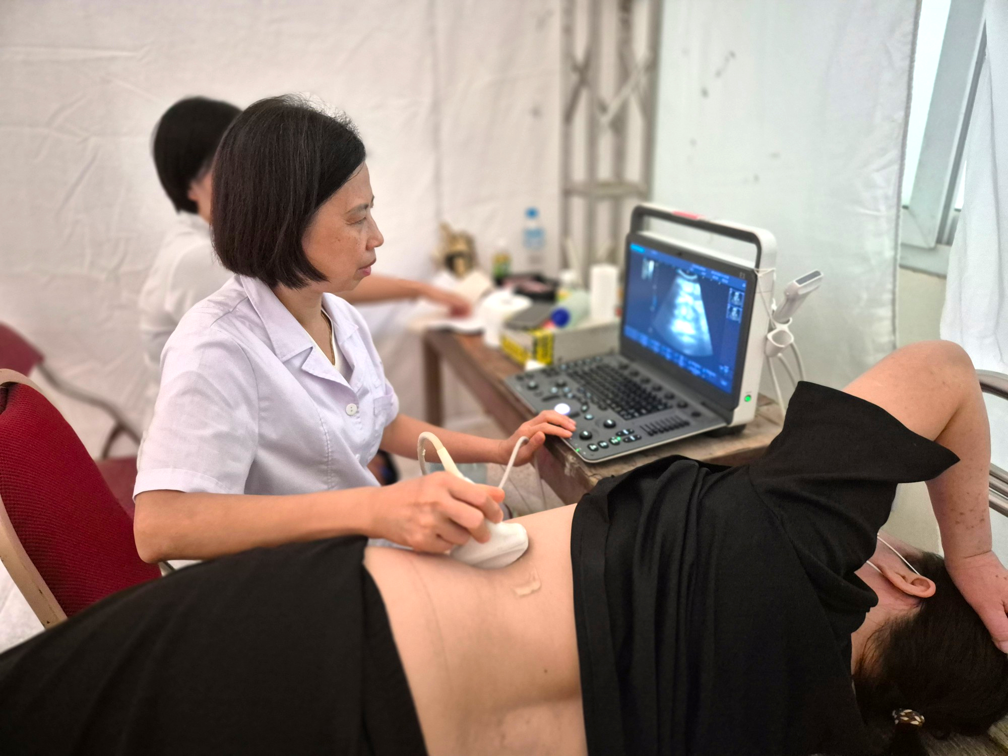 Hà Nội chăm lo sức khỏe, đồng hành cùng thanh niên công nhân - Ảnh 7.