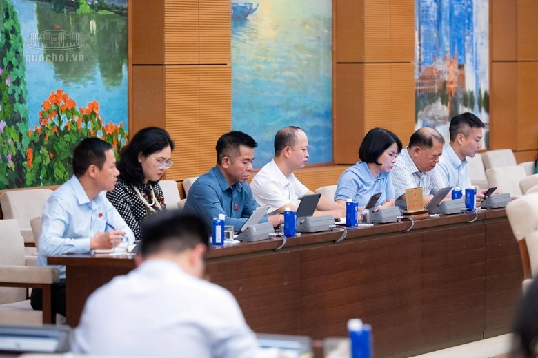 Gallery - Cử tri lo bữa ăn bán trú, kiến nghị tăng trách nhiệm quản lý - image 1