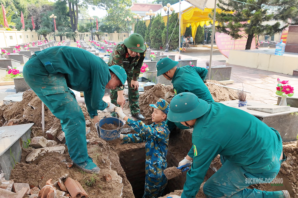 Những người lặng thầm góp sức tìm lại tên cho liệt sĩ ở Đông Anh- Ảnh 2.