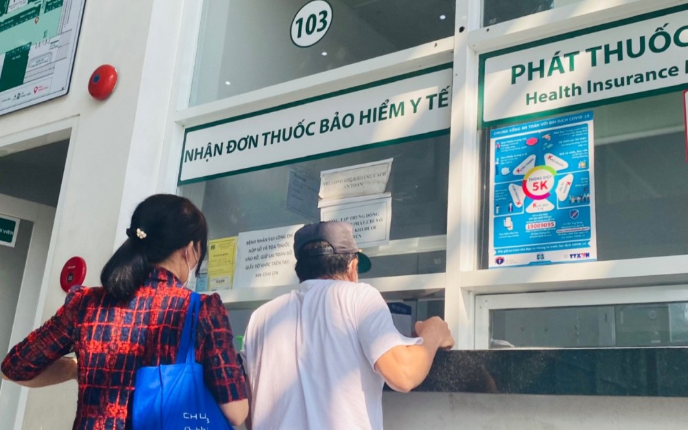Bộ Y tế dự kiến mở rộng 349 thuốc BHYT tại y tế cơ sở, thêm thuốc ung thư thế hệ mới- Ảnh 2.