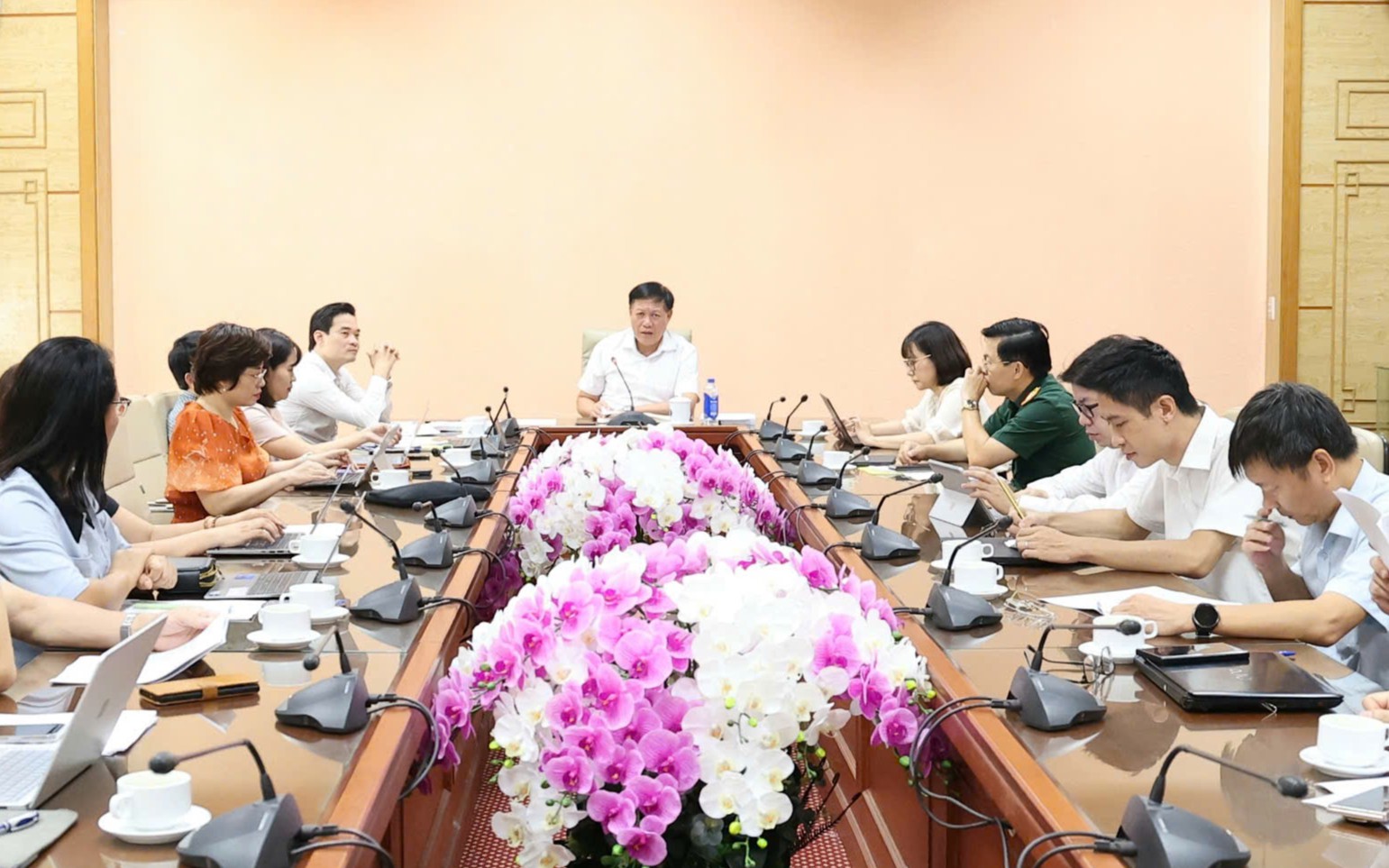 Đề xuất bán đồ ăn qua app phải công khai hình ảnh biển hiệu và nhiều giấy tờ liên quan- Ảnh 2.