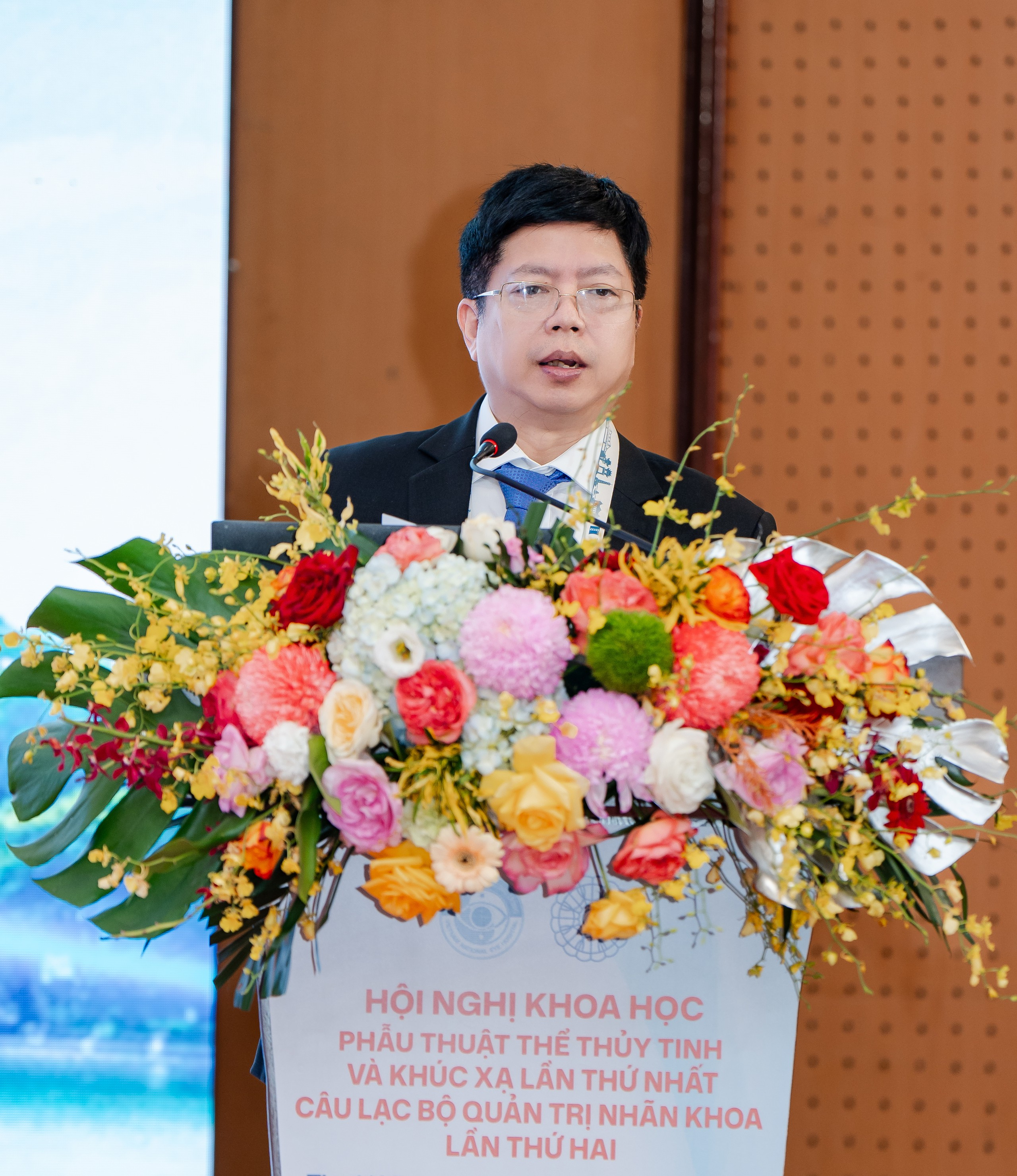 Cận thị trẻ em có thể lên 90% vào năm 2050: Cần can thiệp sớm từ cộngđồng- Ảnh 3.