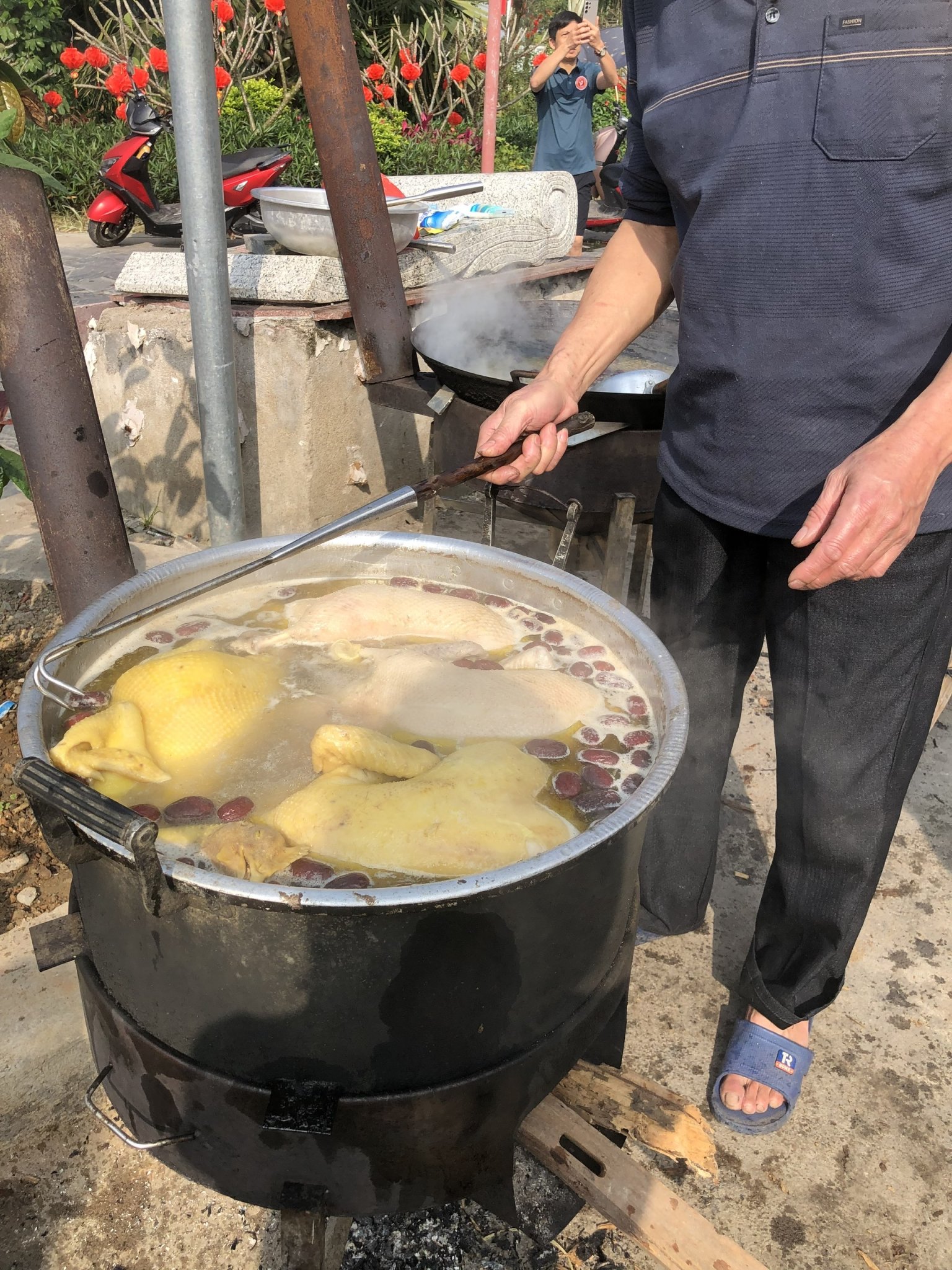 6 cách kiểm soát nguồn ô nhiễm trong nhà để bảo vệ đường hô hấp - Ảnh 2.