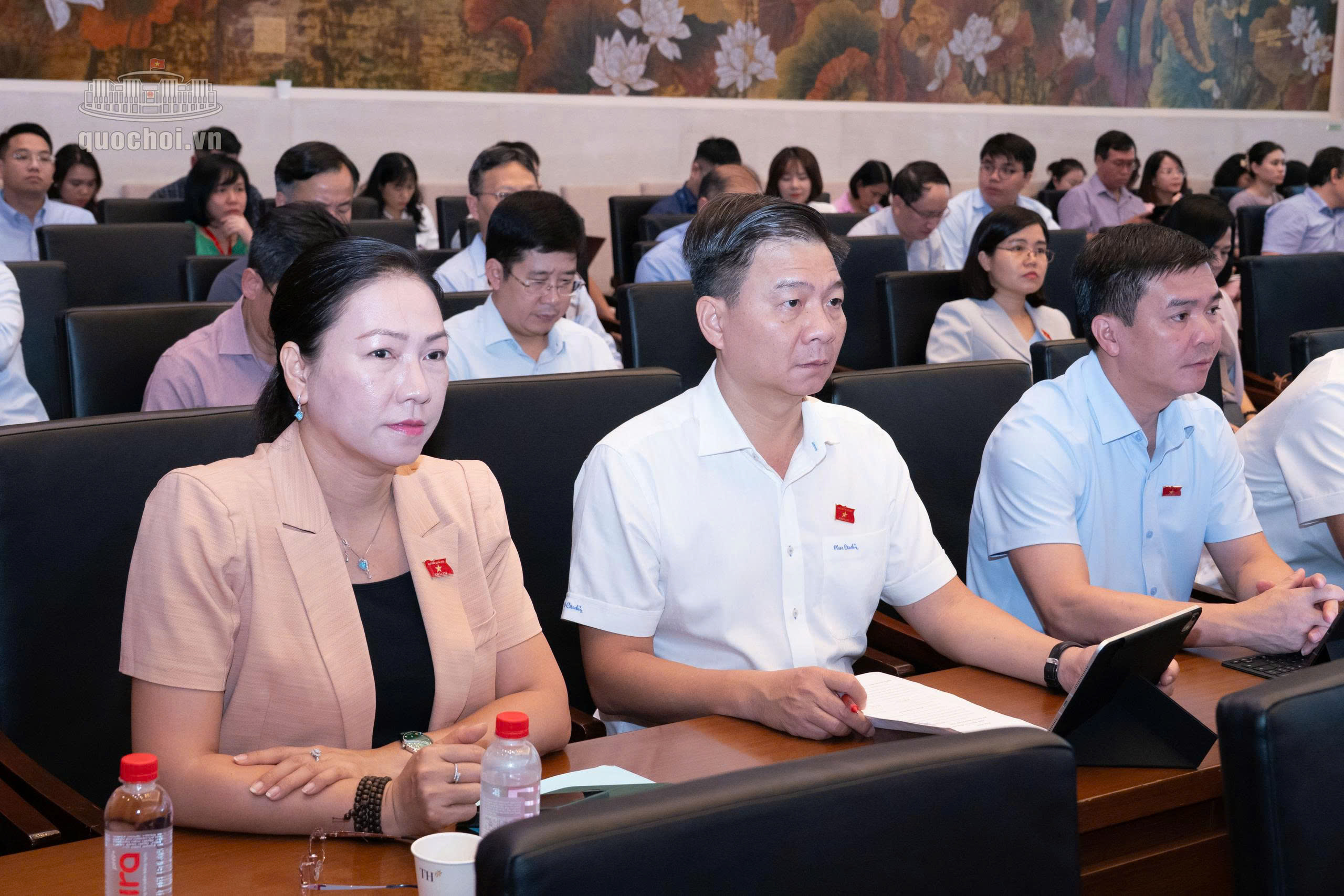 Gallery - Đề nghị doanh nghiệp nền tảng cùng đóng BHXH cho tài xế công nghệ - image 1