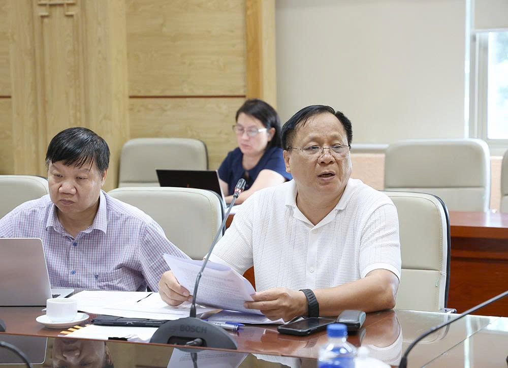 Gallery - Hoàn thiện dự thảo Nghị định sửa đổi quy định về phòng, chống HIV/AIDS và tác hại của rượu bia