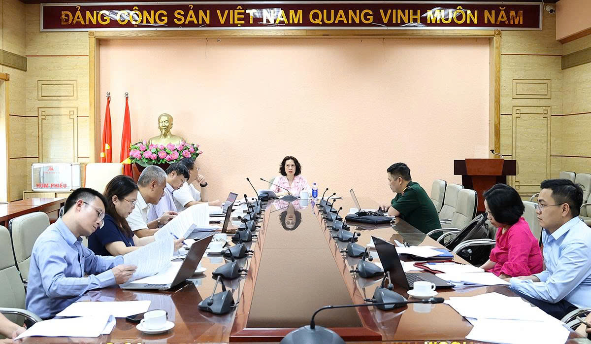 Gallery - Hoàn thiện dự thảo Nghị định sửa đổi quy định về phòng, chống HIV/AIDS và tác hại của rượu bia - image 4