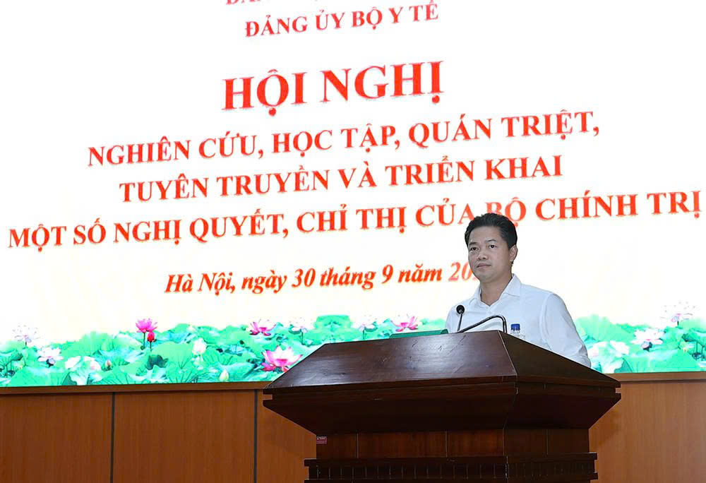 Bộ Y tế tổ chức Hội nghị nghiên cứu, học tập, quán triệt và triển khai thực hiện một số Nghị quyết, Chỉ thị của Bộ Chính trị - Ảnh 3.