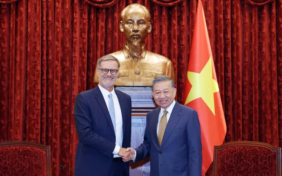 Sau nhiệm kỳ của Đại sứ Brochet: Những hướng đi mới trong quan hệ Việt‑Pháp