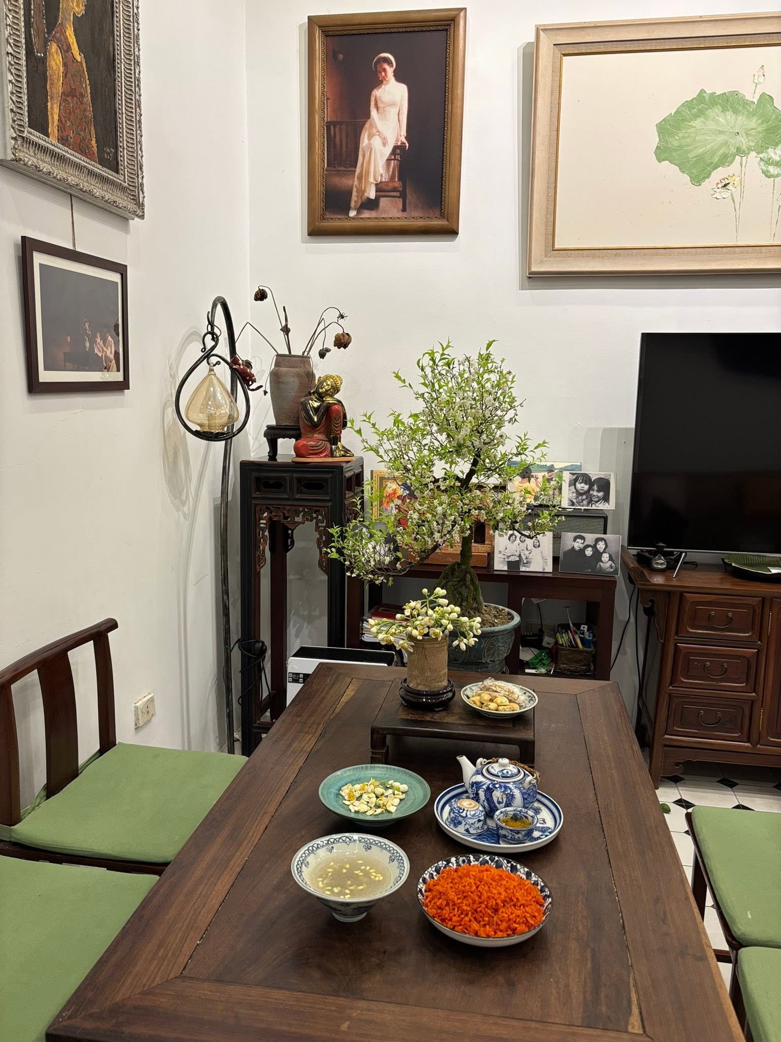 NSND Lê Khanh ở tuổi 63- Ảnh 8.