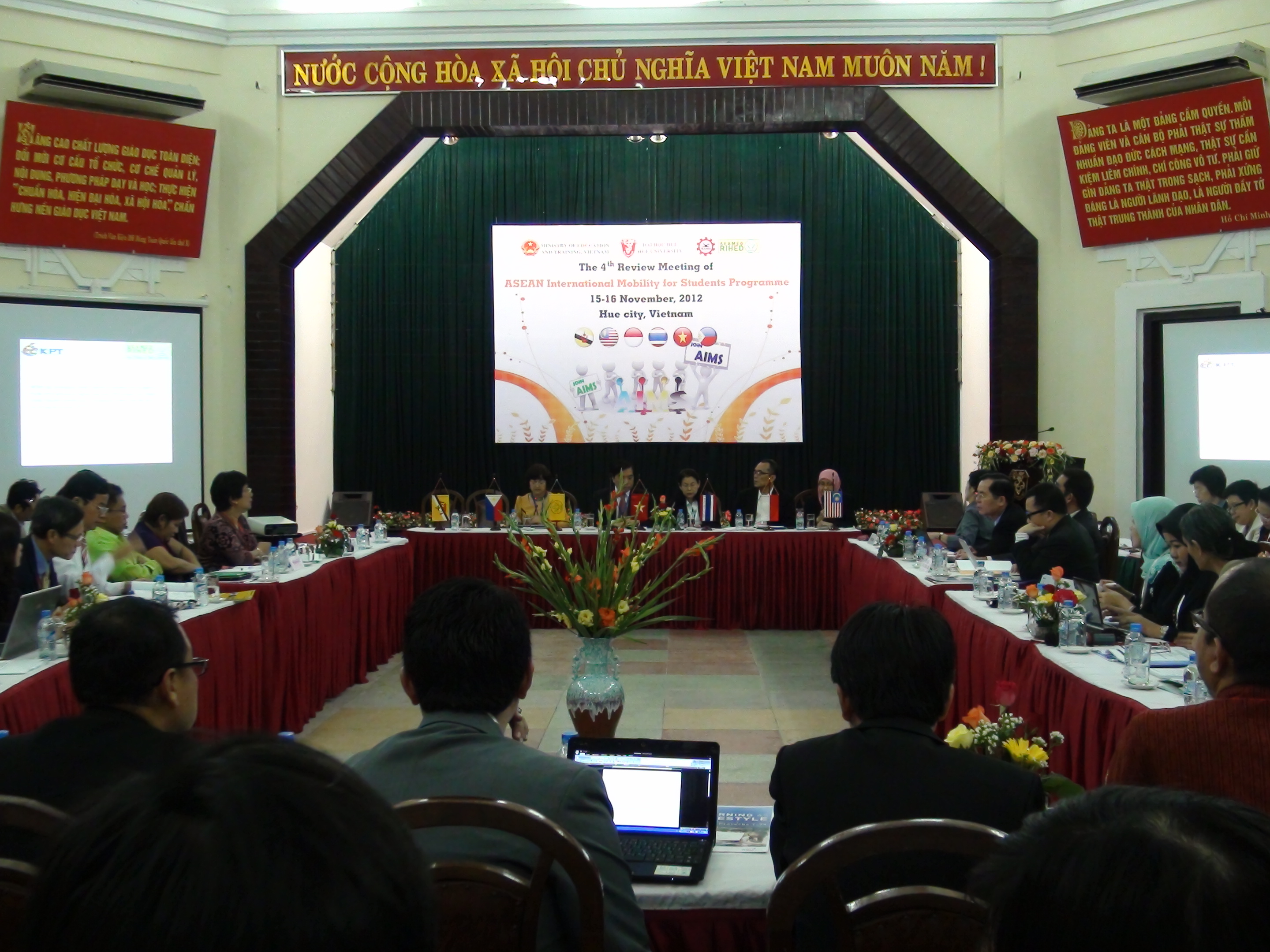Trao đổi sinh viên các nước Đông Nam Á 1