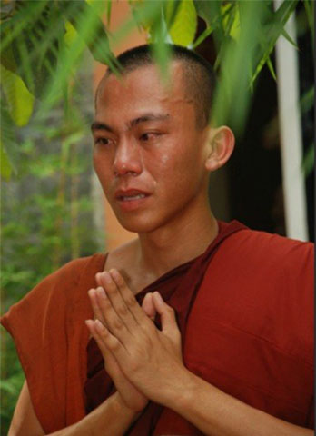 Sự thật đắng lòng của sư thầy hoàn tục vì Mr.Đàm hôn 1