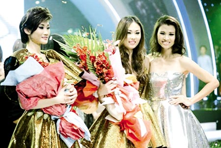 Quán quân người mẫu Vietnam’s Next Top Model mua giải? 1