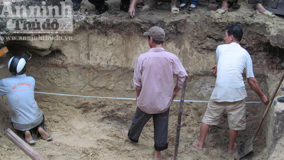 Đào móng nhà, phát hiện mộ cổ 'công chúa' 1