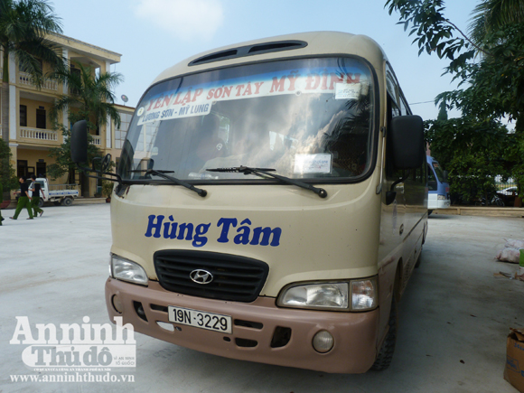 Tài xế xe khách đánh nhau, phát hiện 600kg chân giò lợn "bẩn" 1