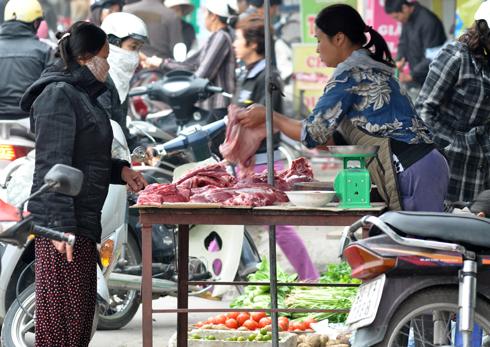 Chưa đến Tết, thực phẩm đã tăng giá 1