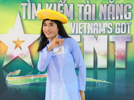 Cười sái quai hàm "thảm họa" Got Talent mới 1